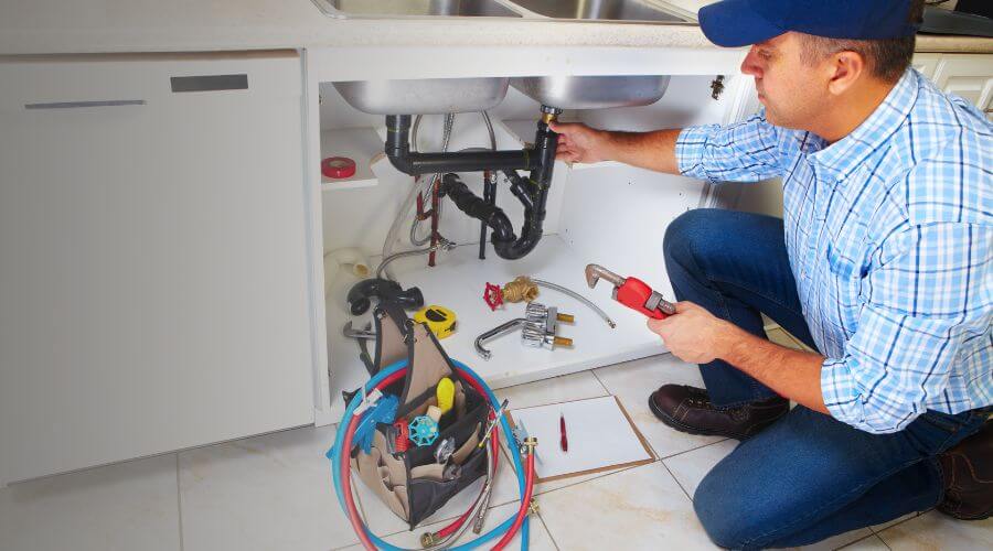 Local expert plumbing services in Leggett, CA